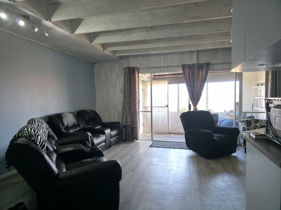 4 Bedroom Property for Sale in Aston Bay Eastern Cape
